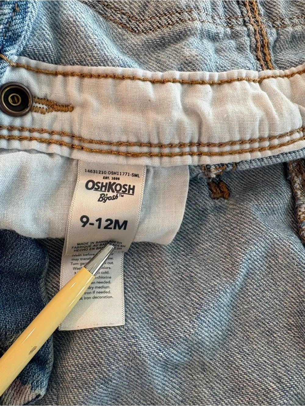 Osh Kosh Baby Girls Denim Overall Jeans Flower Print Snap Close Size 9-12 M